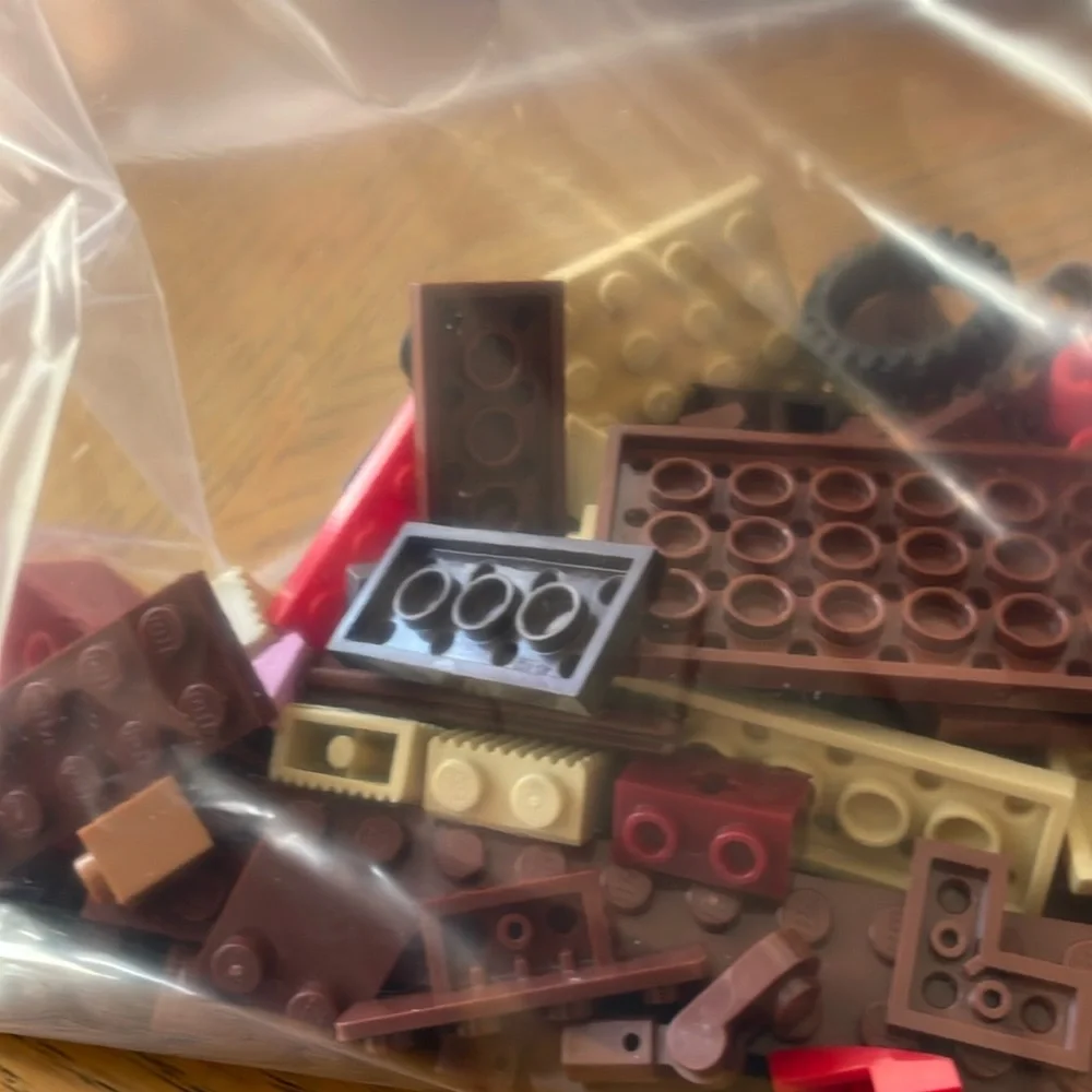 Lego Harry Potter Chomping Monster Book of Monsters (304 Lego pieces)